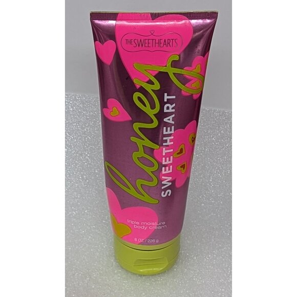 Bath & Body Works The Sweethearts Honey Sweetheart Triple Moisture Body Cream 8 - Picture 1 of 2